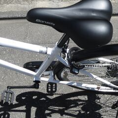 泥除け、前かご付きの、ロードバイク