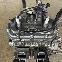 ジェットスキーエンジン　750 Kawasaki