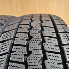 195/80R15 107/105L DUNLOP  WINTERMAX  SV01  ハイエース　キャラバン　冬タイヤ　スタッドレス　バリ溝　高年式　a9 