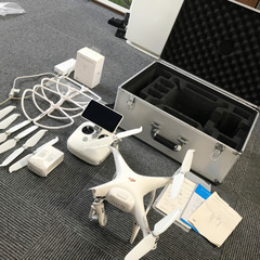 ファントム４Pro +V2.0 ドローンセット　ジャンクにつき特価