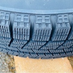 スタッドレスタイヤ　175/65R15 アルミホイル付きの4本セット