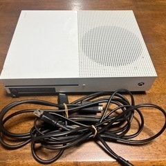 Microsoft Xbox One エックスボックス　1TB