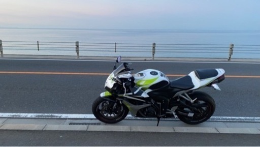 CBR600RR 最終値下げ価格です