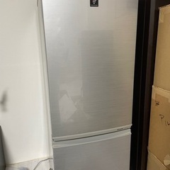 取引決まりました　冷蔵庫　シャープ167L