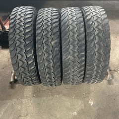 185／85 R16 ブリジストン マットタイヤ