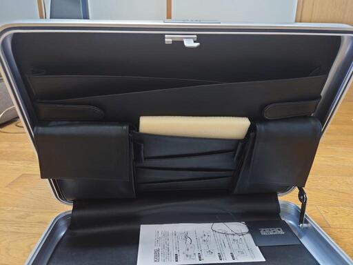 ゼロハリバートン アルミ アタッシュケース 商品レビューで+5