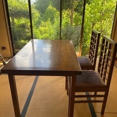 テーブル、1200✖️750椅子4脚完了
