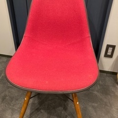 ハーマンミラーの椅子