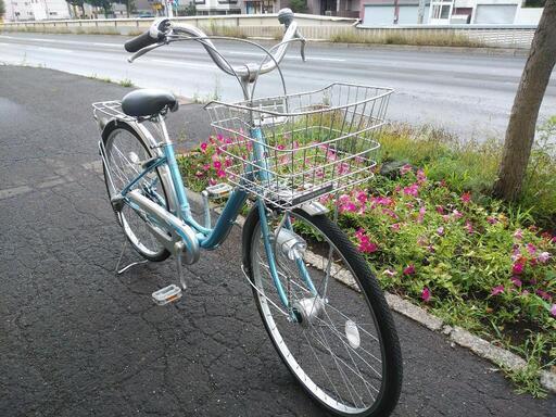 札幌市内配達無料！防犯登録料込み。中古26インチ ブリジストン製水色