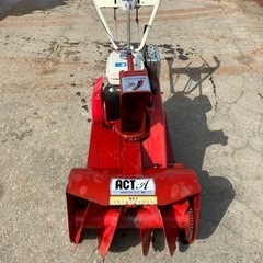 お話し中　除雪機スノースイーパー