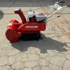 お話し中　除雪機スノースイーパー