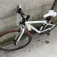 ルイガノ シャッセ 32インチ クロスバイク ホワイト