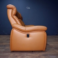 ☑️メル売約済　リクライニングカリモク高級本革キャメル3人掛けソファー推定40万前後