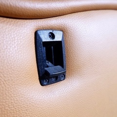 ☑️メル売約済　リクライニングカリモク高級本革キャメル3人掛けソファー推定40万前後