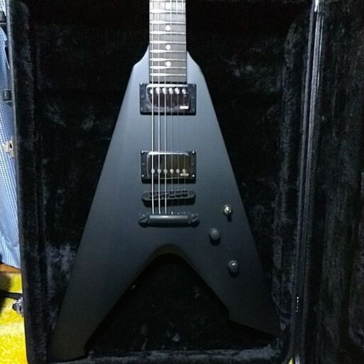 ★完結価格★ラスト最後です。新品ギターセール　ESP LTD Vultuer 黒色