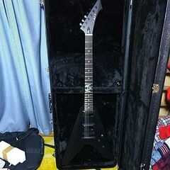 ★完結価格★ラスト最後です。新品ギターセール　ESP LTD Vultuer 黒色