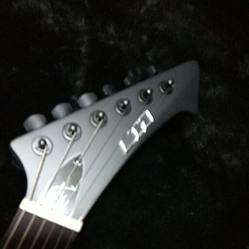 ☆完結価格☆ラスト最後です。新品ギターセールESP LTD Vultuer 黒色  