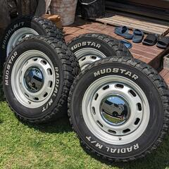 200系ハイエース マッドスターMT ラグテックネオムーン