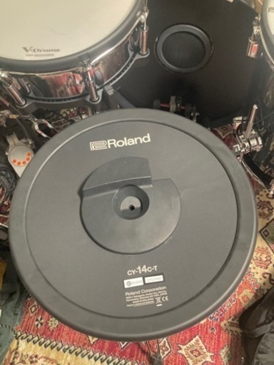 Roland VADシリーズ 電子ドラム 付属品多数(防振対策グッズなども) Roland VADシリーズ 電子ドラム 付属品多数(防振対策グッズなども)