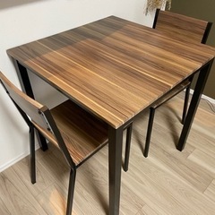 Valnote TAble  ヴァルノートテーブル