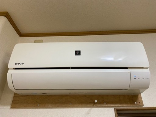 中古エアコン　シャープ　2019年製　工賃込みの　40,000円