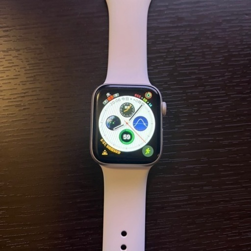 Apple Watch 4 44㎜　シルバーアルミモデル