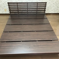 アレッタ　クイーンベッド　20万くらい。