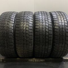 DUNLOP WINTER MAXX WM02 205/60R16 16インチ スタッドレス 4本 22年製 ヴォクシー ノア プリウスα ジューク等　(TE029)  クレジットカード QR決済可能