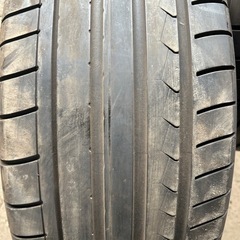 255 40 21 ダンロップ 15年 2本