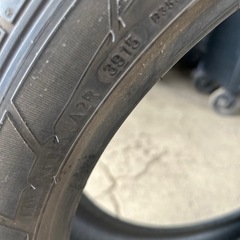 255 40 21 ダンロップ 15年 2本