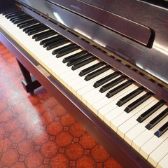 ヤマハ木目中古アップライトピアノ　U1（1961年製造）