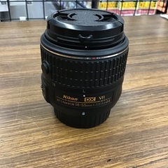 NIKON AF-S DX NIKKOR 18-55mm F3....