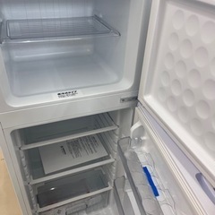 ⭐️Abitelax⭐️アビデラックス⭐️ 2022年式 136L冷蔵庫 AR-137 8423