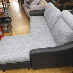 美品！！3人掛けカウチソファ 幅210㎝ ブラック×グレー ヘッドレスト1つ付き L字ソファー 2トーン モダン　西岡店 　