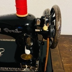 アンティークミシン（リッカー）