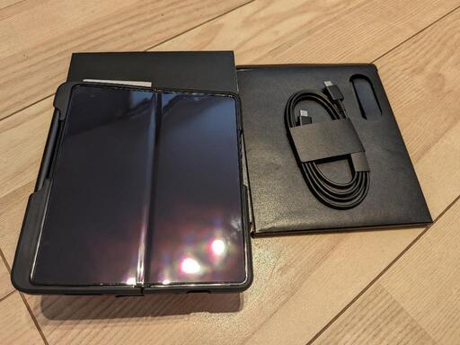 美中古 Galaxy Z Fold4 黒、256G ケース、ペン付、simフリー