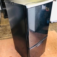 福岡市内配送設置無料　パナソニック Panasonic NR-B145WX-K [冷蔵庫 (138L・右開き） 2ドア ブラック]