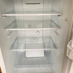 福岡市内配送無料　HERBRelax（ハーブリラックス） YRZ-F15E1(W) 2ドアノンフロン冷凍冷蔵庫(156L・右開き) ホワイト