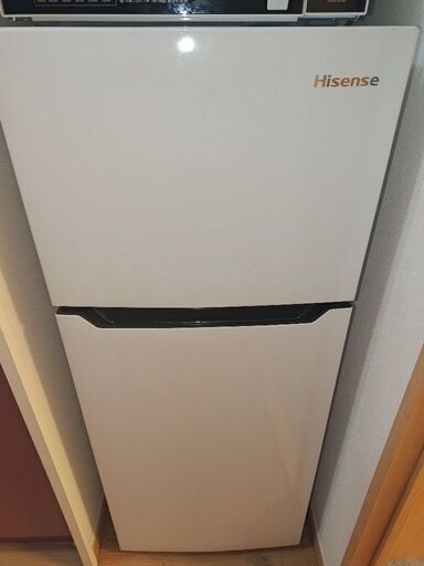 Hisense製　冷蔵庫　2ドア