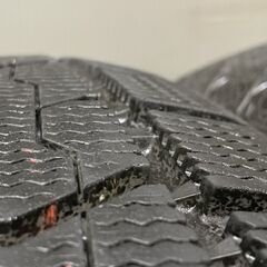 TOYO winter TRANPATH TX 215/55R17 17インチ スタッドレス 4本 20年製 バリ溝 カムリ レクサスHS ヴェゼル等　(TH881) クレジットカード QR決済可能