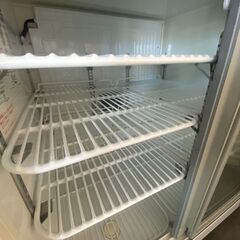 冷蔵ショーケース奈良市内まで取りに来ていただける方☆