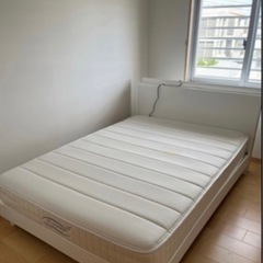 RoBoHoN  ロボホン（SR-03M）とタブレット（SH-TO1）と付属品-配達可【ダブルベッド】【ニトリ】クリーニング済み【管理番号11008】