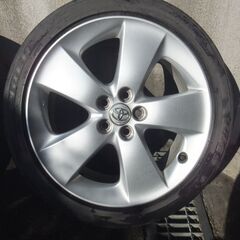 30ﾌﾟﾘｳｽ　ZVW30　純正アルミセット4本