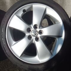 30ﾌﾟﾘｳｽ　ZVW30　純正アルミセット4本