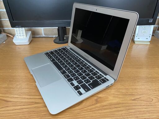 MacBook Air 2011 MC965J/A ジャンク品