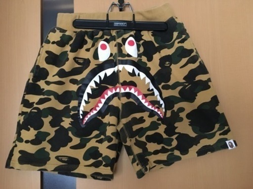 A BATHING APE ハーフパンツ　シャーク　XL