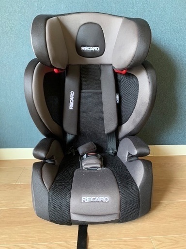 美品　RECAROのチャイルドシート