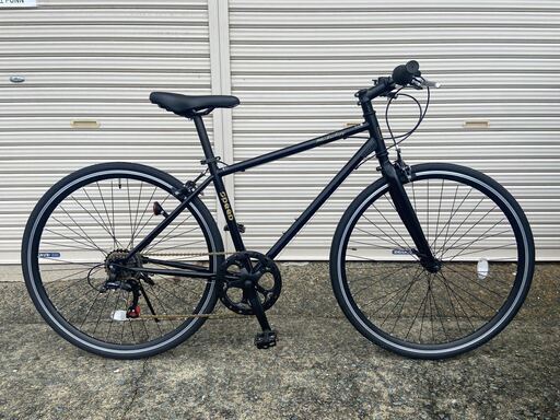 美品/人気　クロスバイク　700 x 28C　シマノ6段ギア　マットブラック