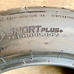 タイヤ 16インチ4本セット　バリ山❗️ Continental Tire