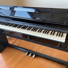 ローランドの電子ピアノ　DP990RF